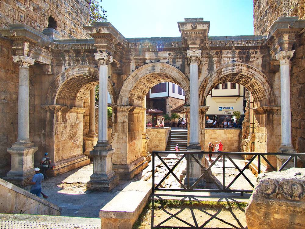 Porta di Adriano
