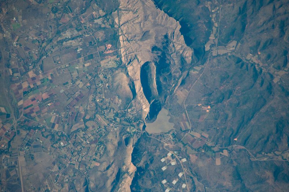 奥利芬茨内克水坝