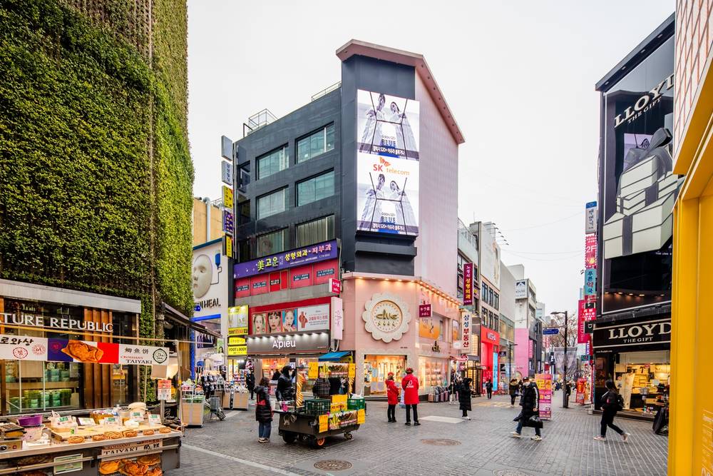 Myeong-dong